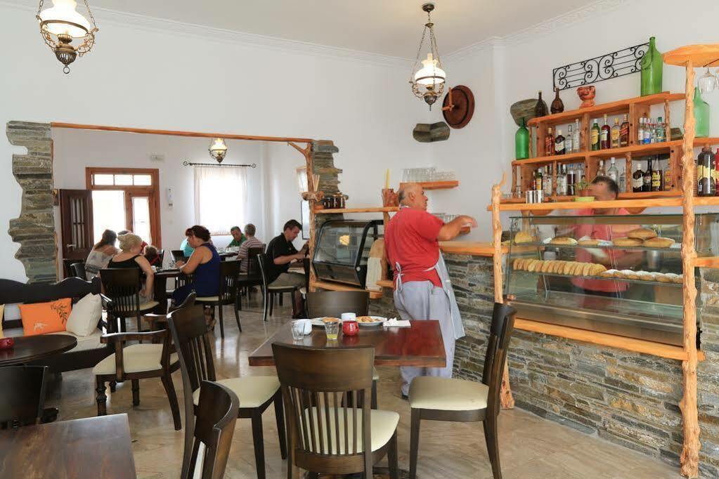 Sifnos Hotel Benaki Platis Gialos  Exterior foto